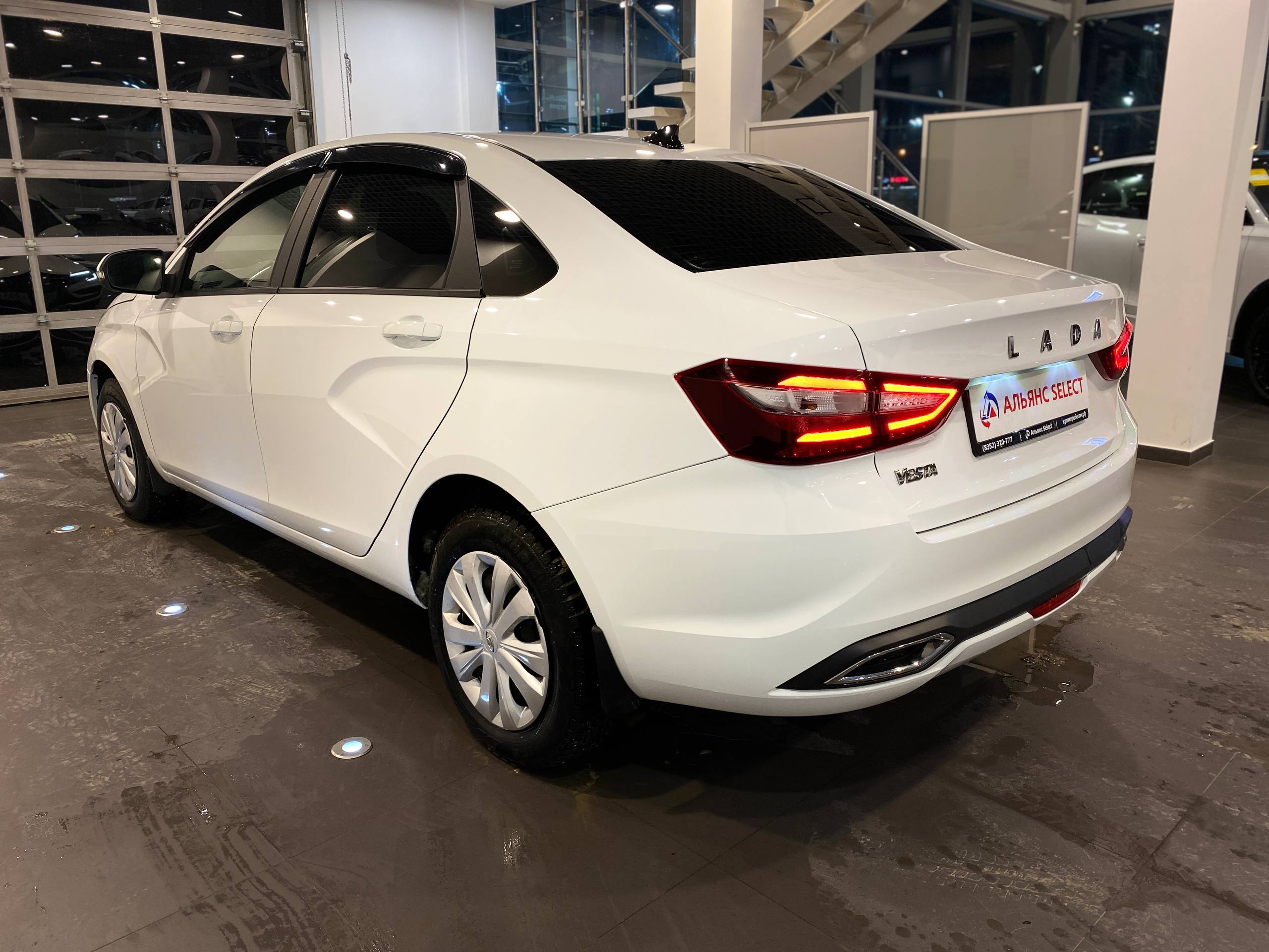 LADA VESTA