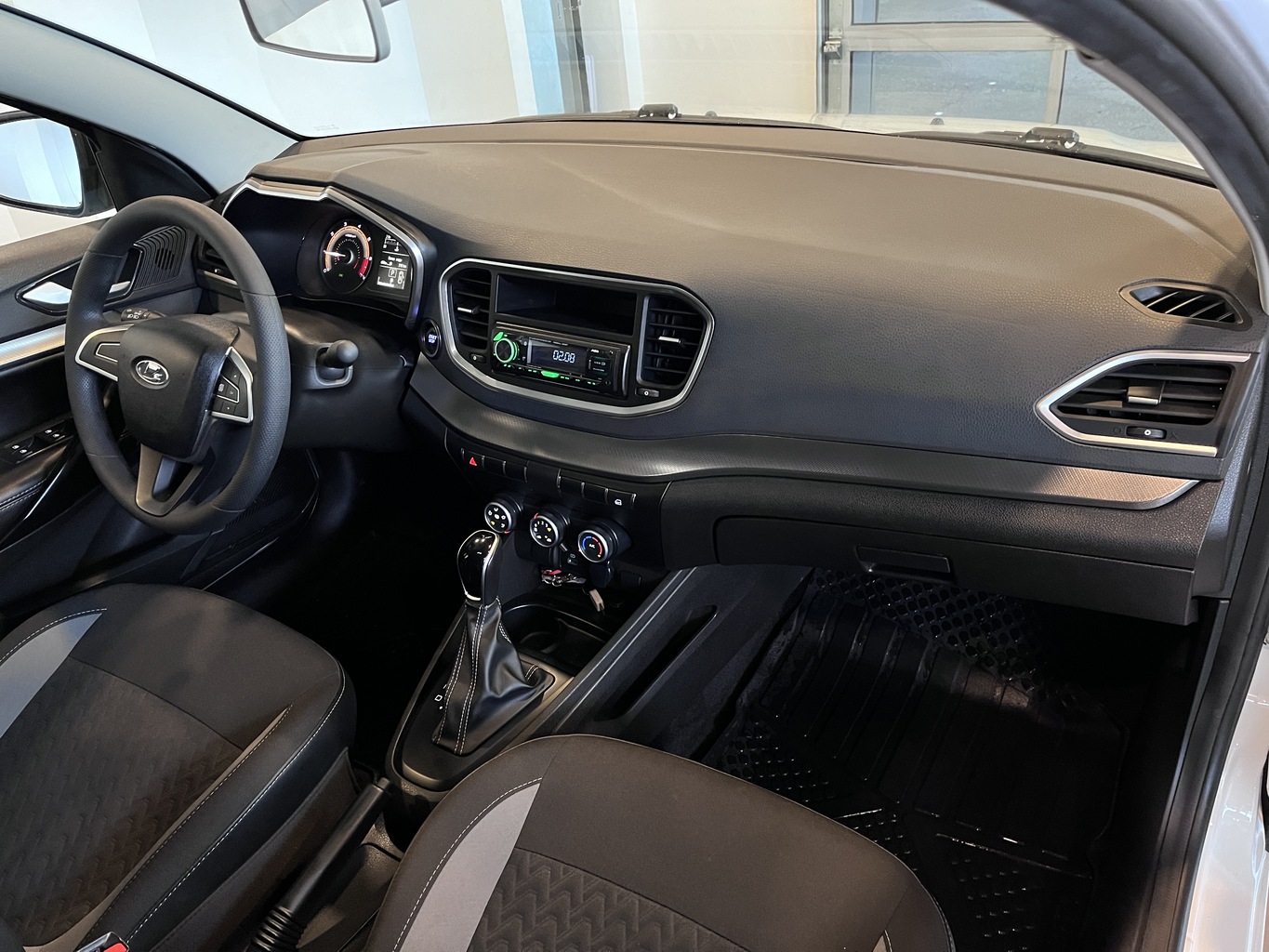LADA VESTA
