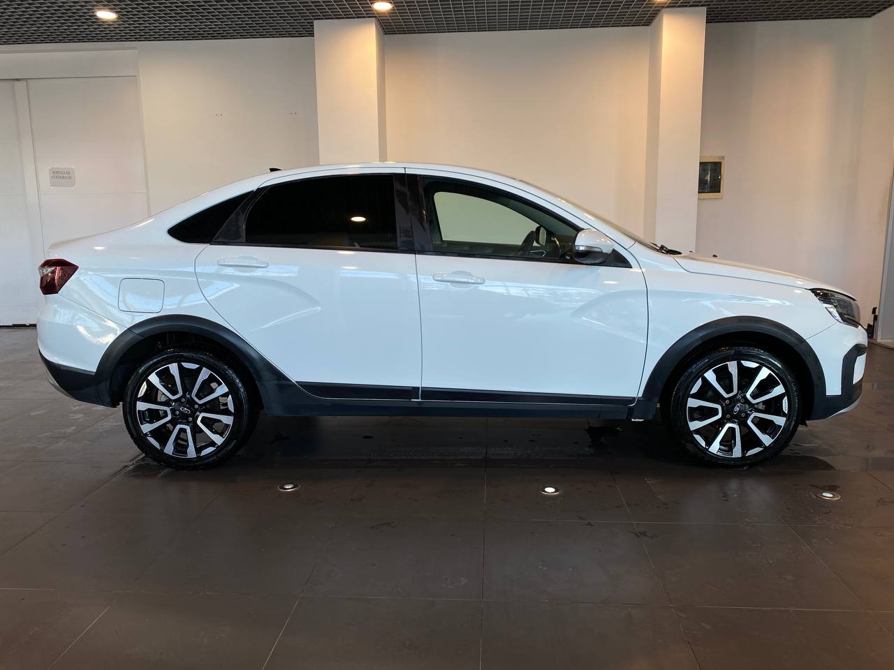 LADA VESTA