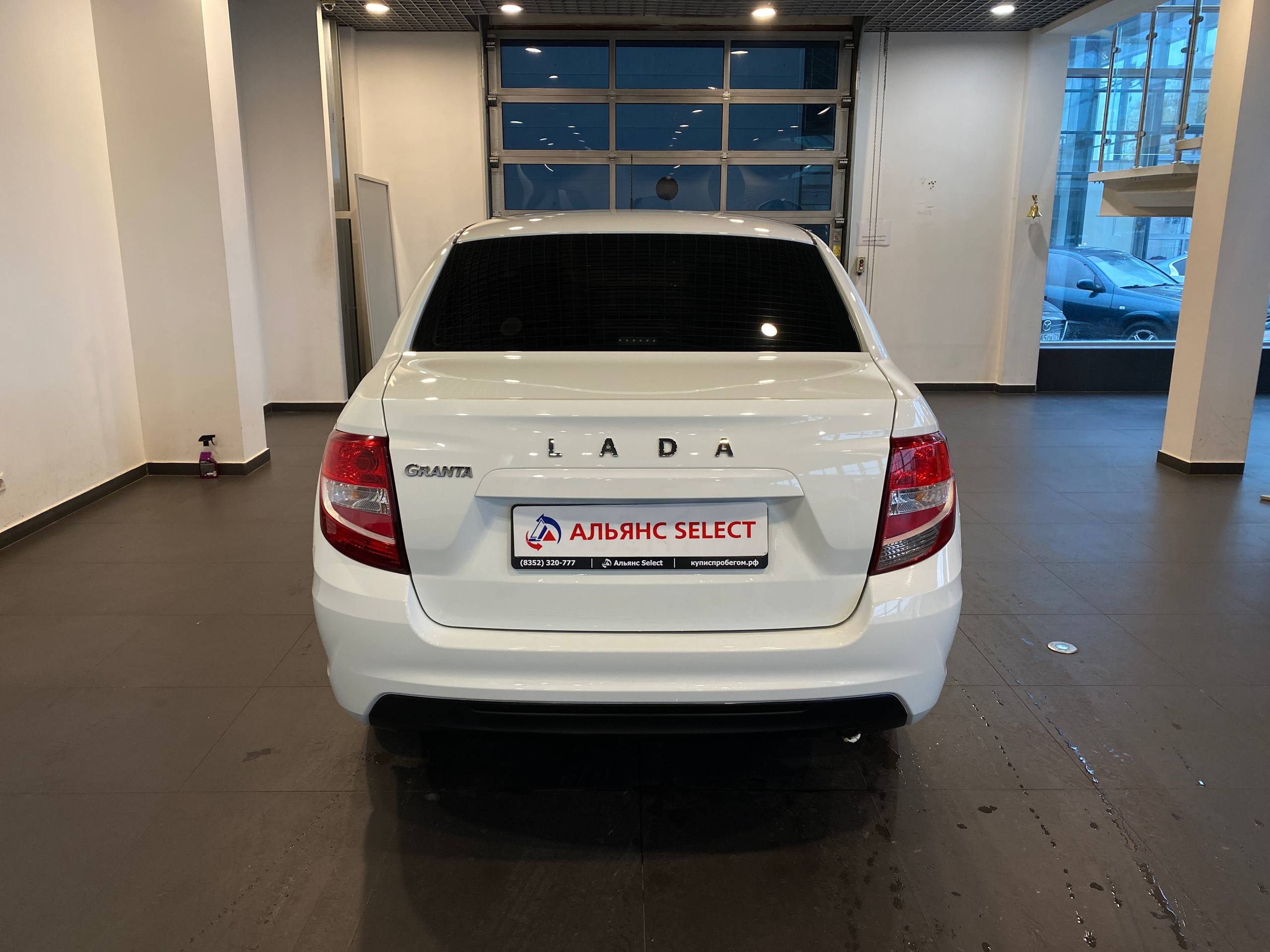 LADA GRANTA