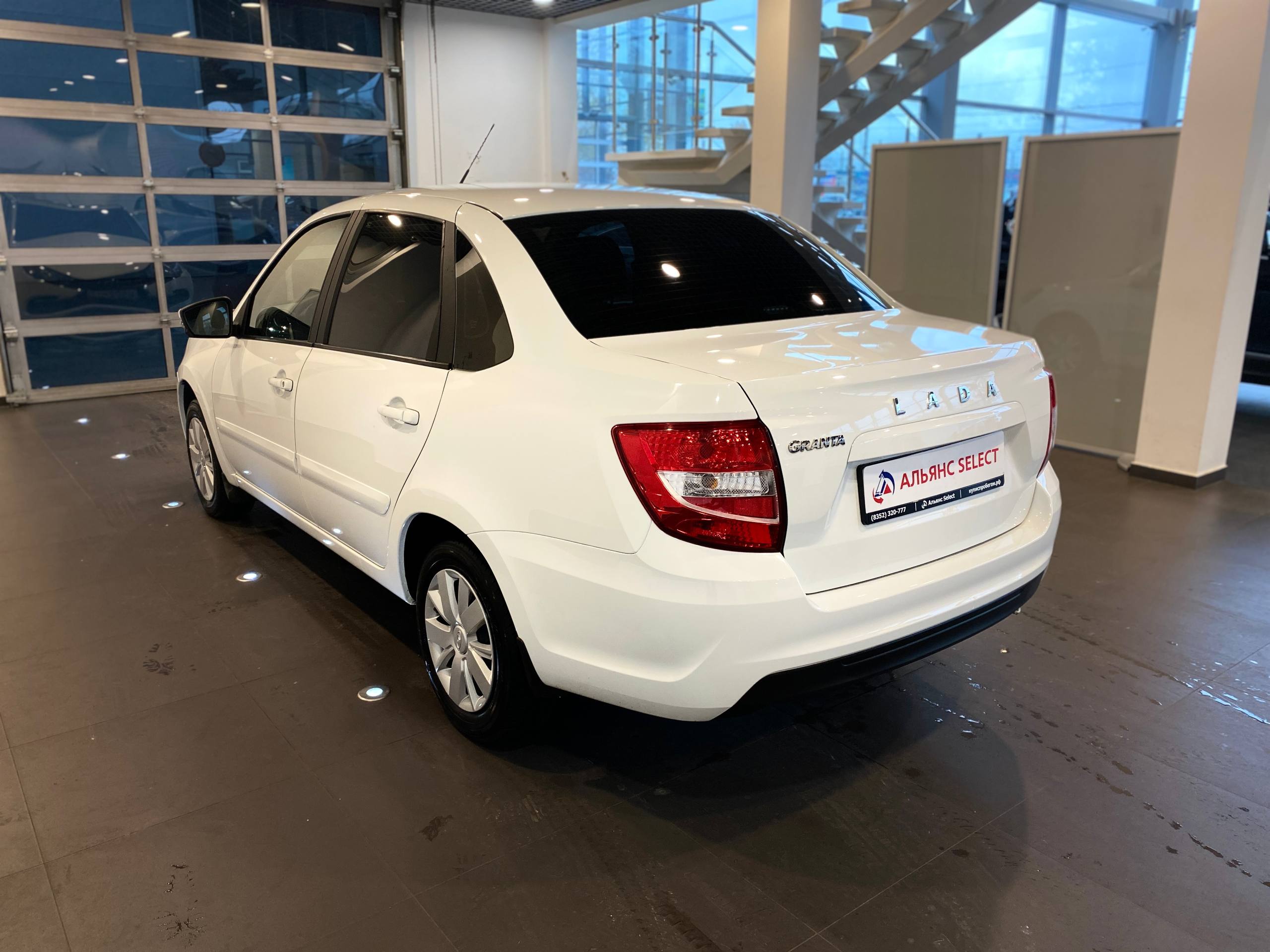 LADA GRANTA