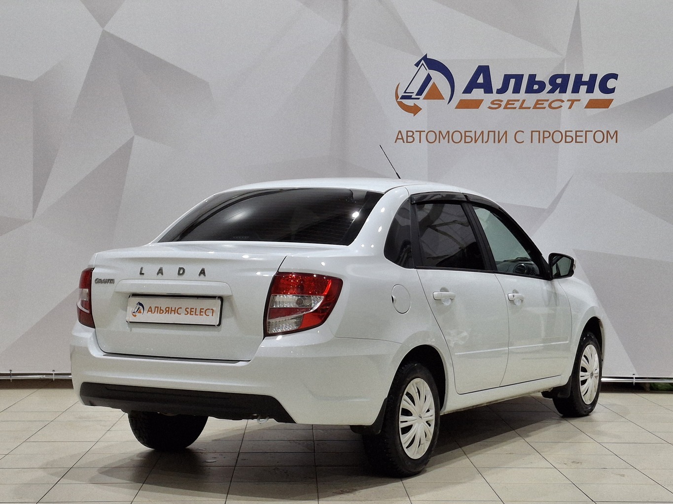 LADA GRANTA