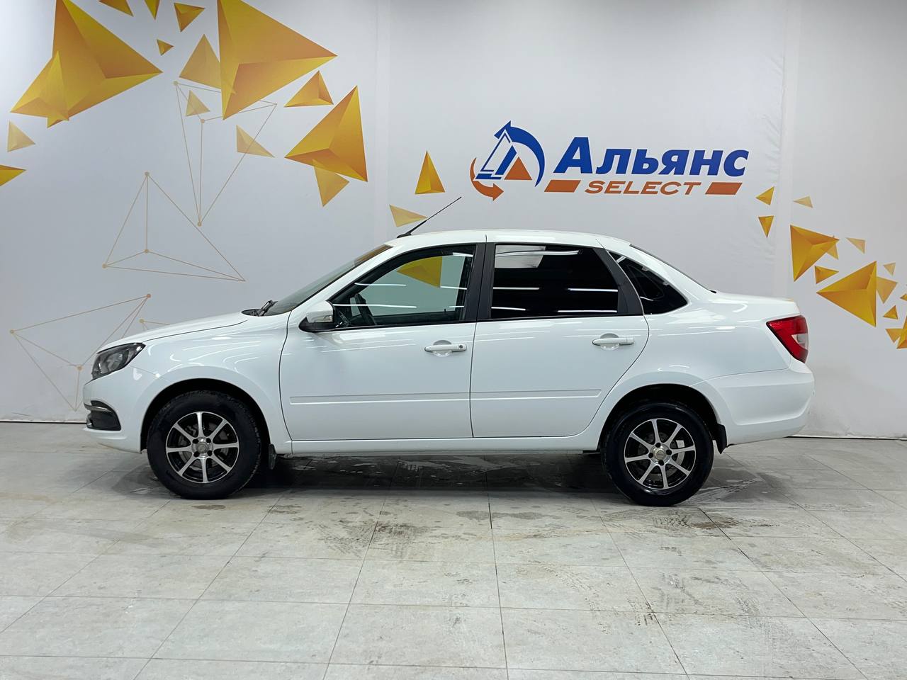 LADA GRANTA
