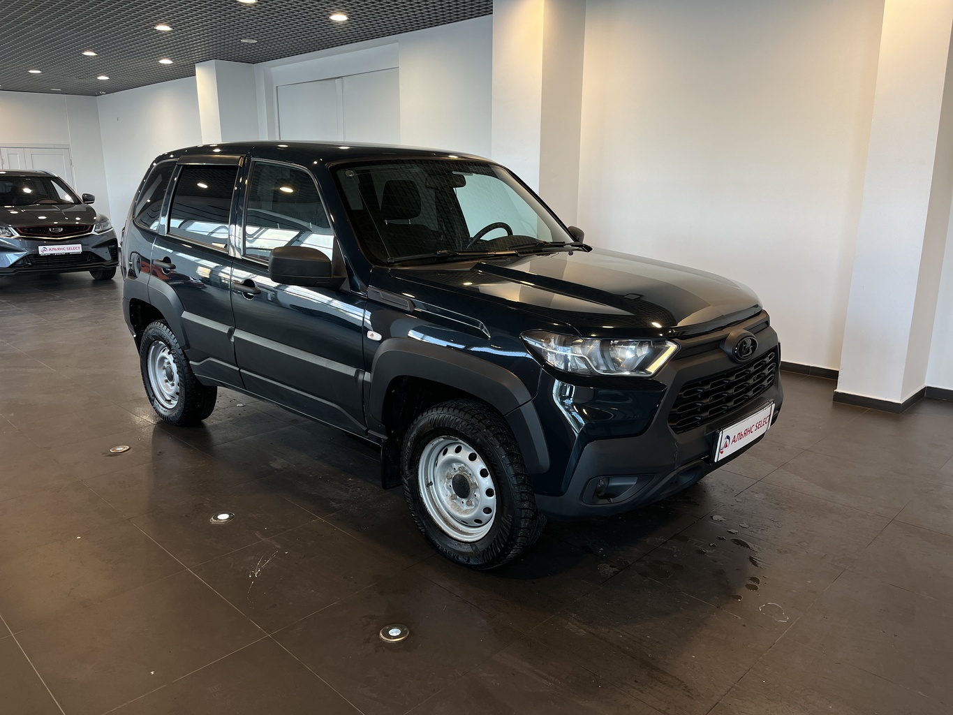 LADA NIVA TRAVEL
