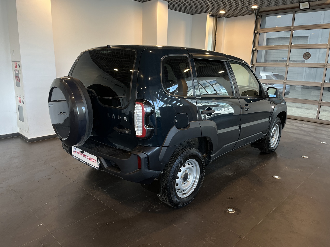LADA NIVA TRAVEL