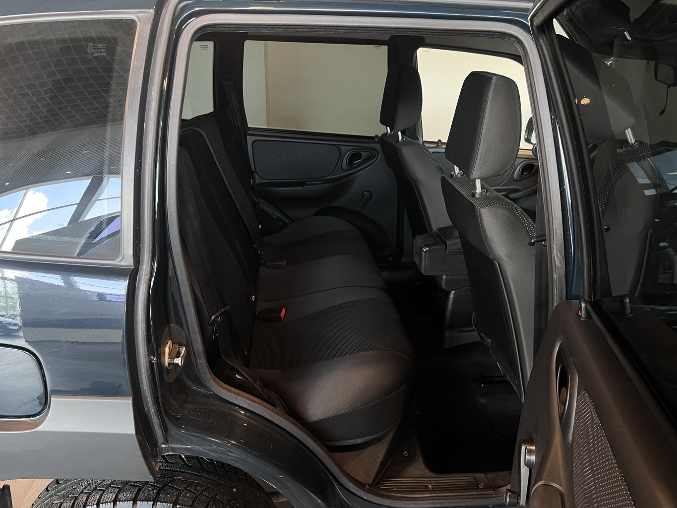 LADA NIVA TRAVEL