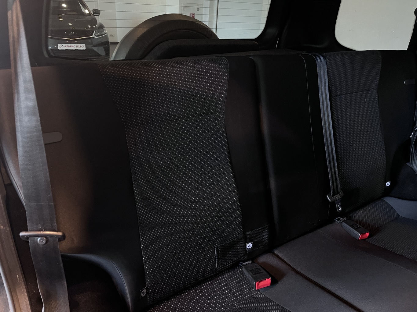 LADA NIVA TRAVEL