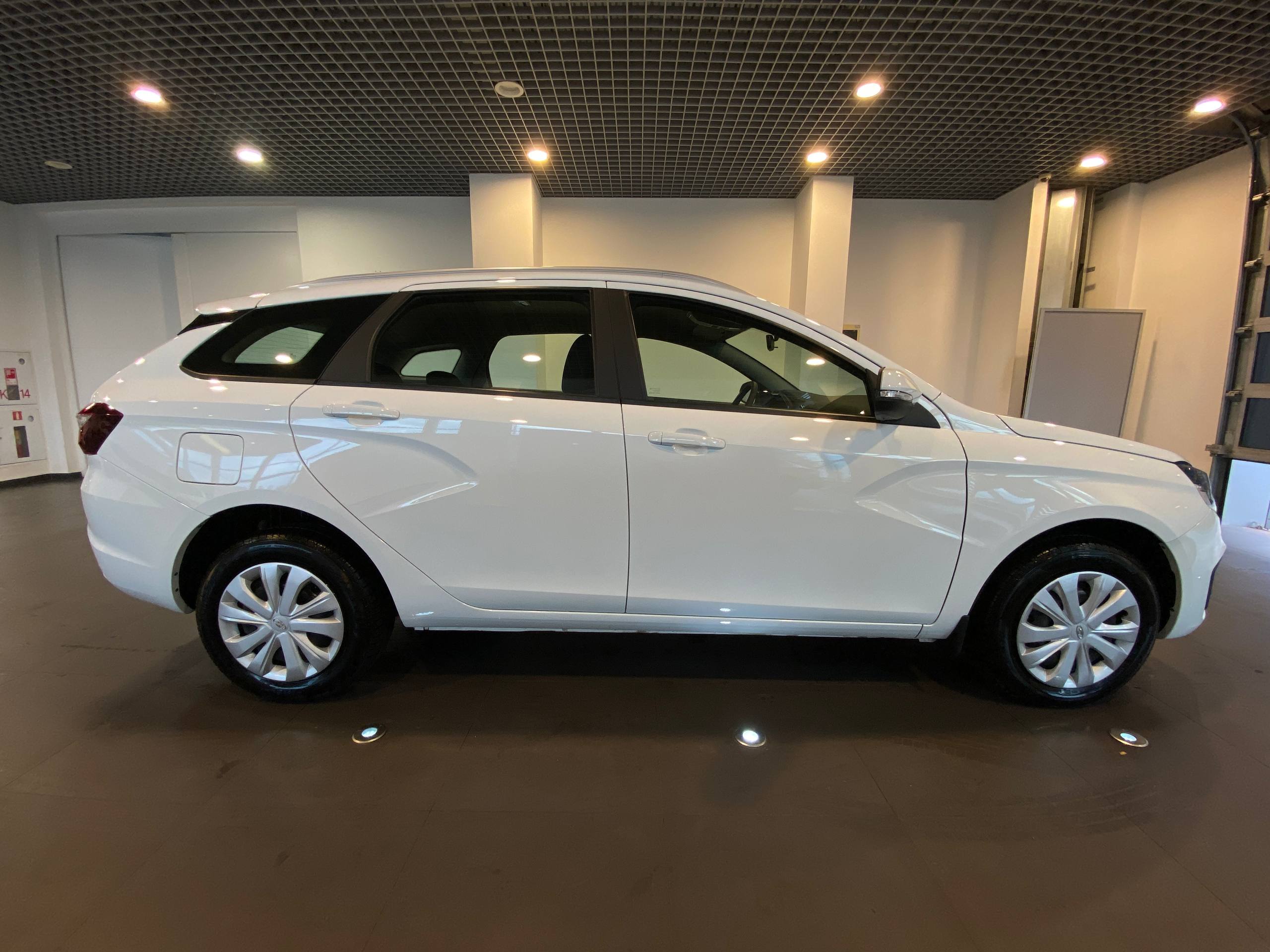 LADA VESTA