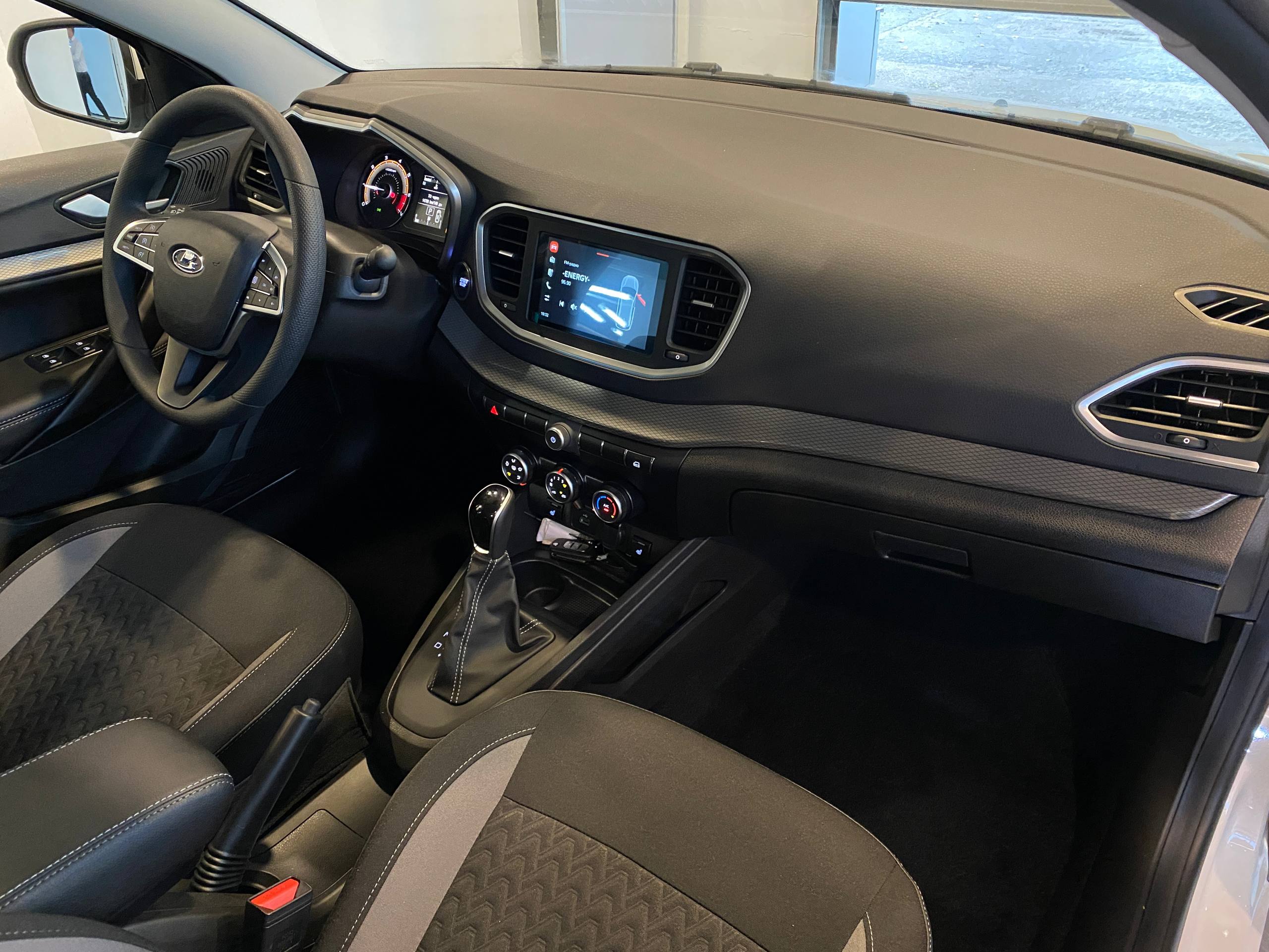 LADA VESTA
