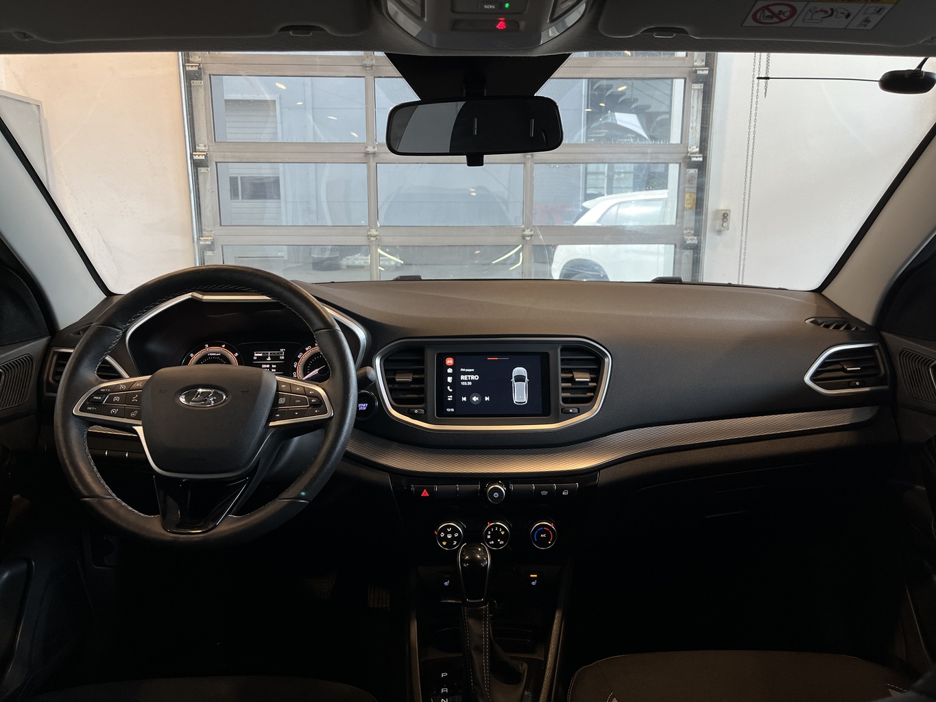 LADA VESTA