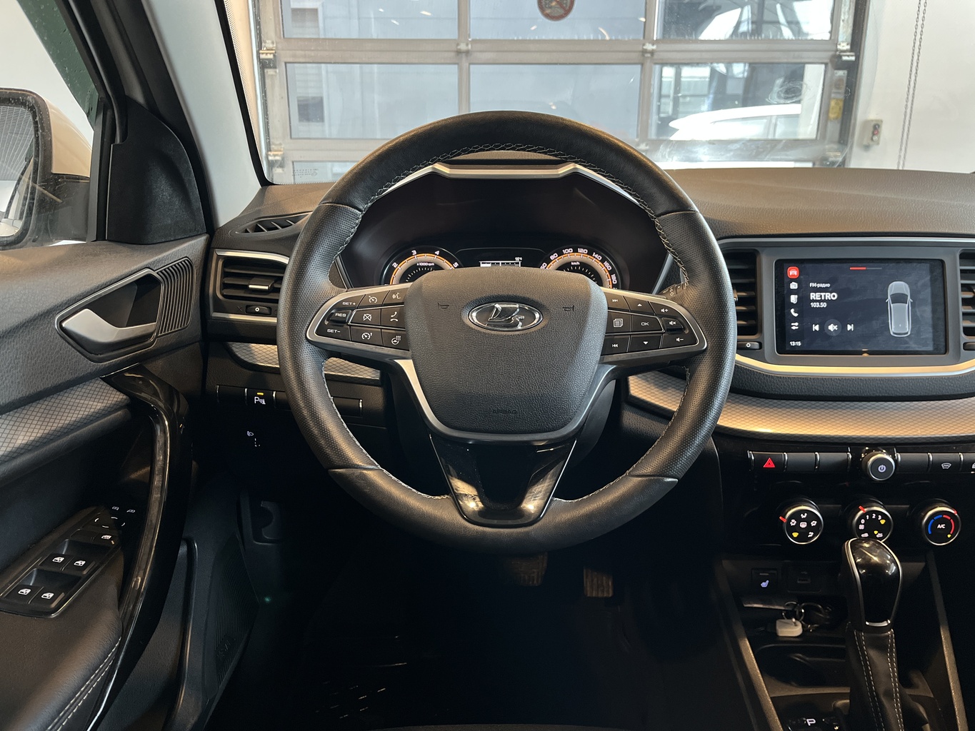 LADA VESTA