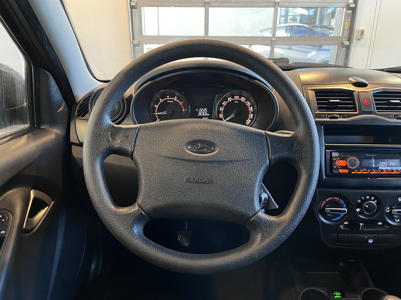 LADA GRANTA