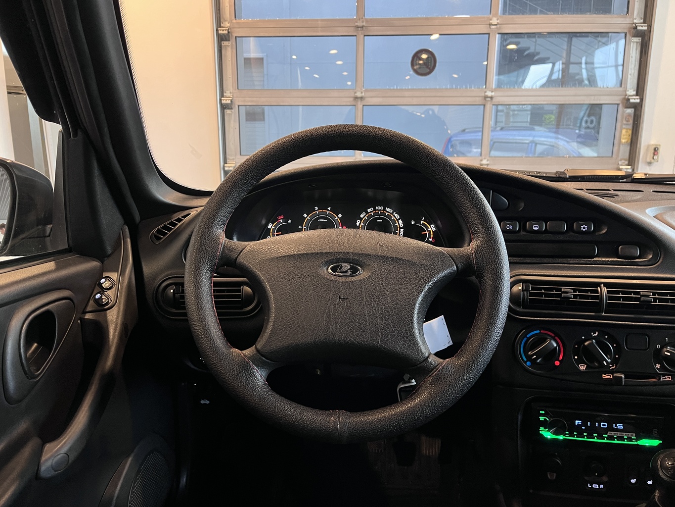LADA NIVA TRAVEL