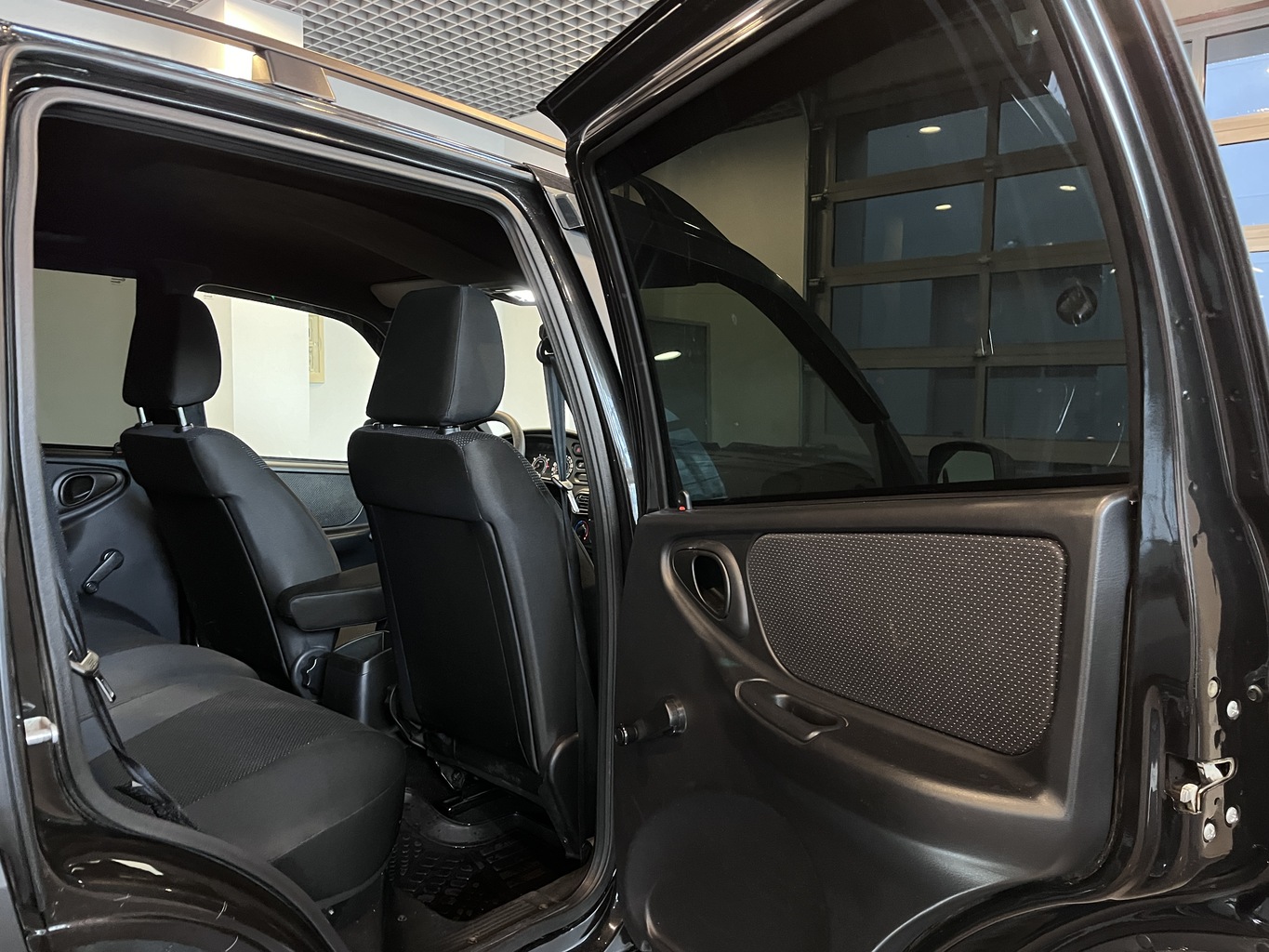 LADA NIVA TRAVEL