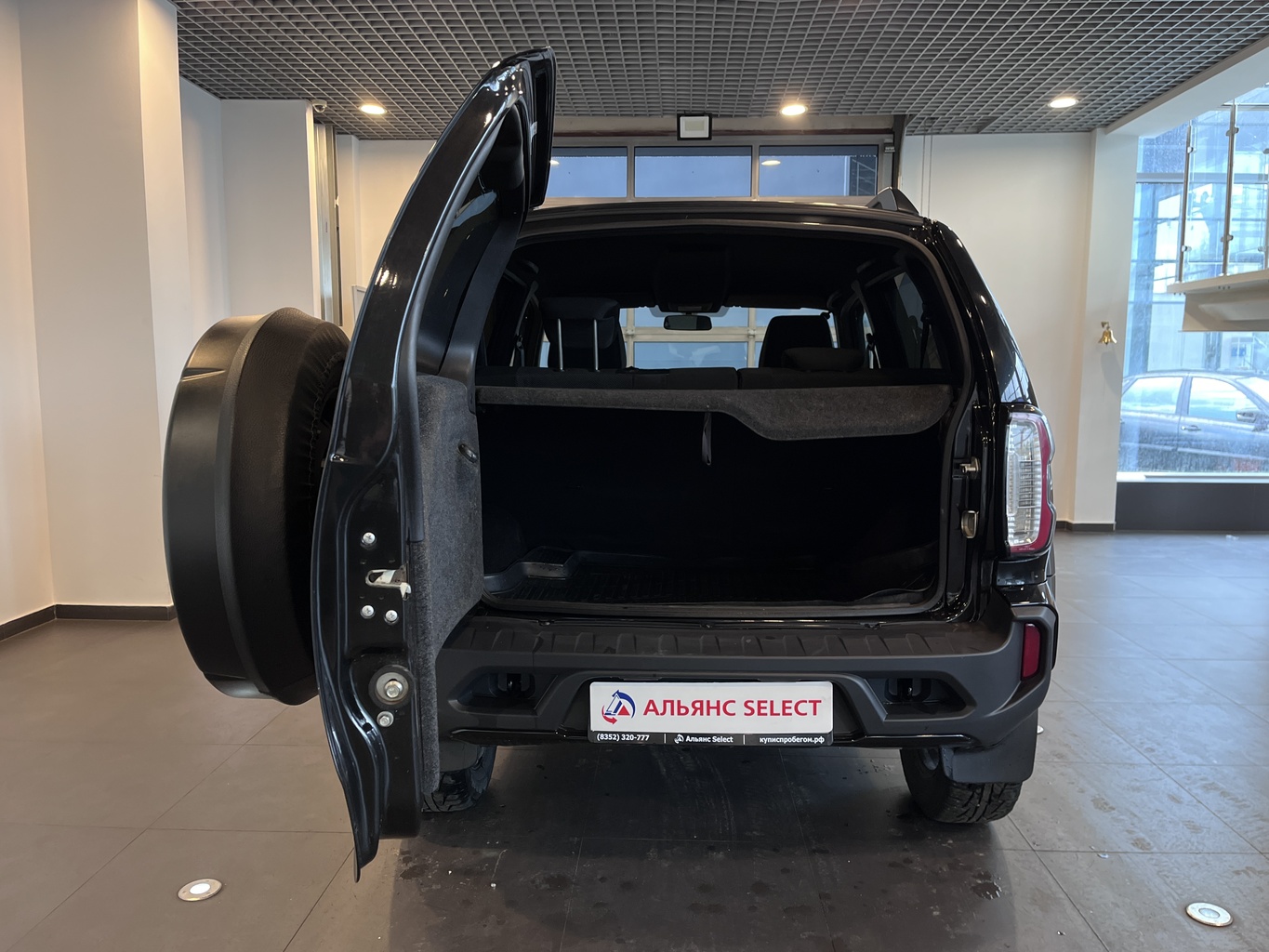 LADA NIVA TRAVEL
