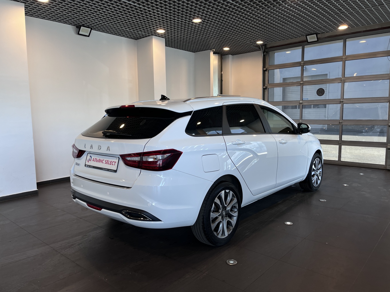 LADA VESTA