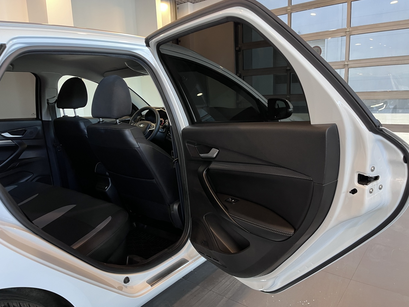 LADA VESTA
