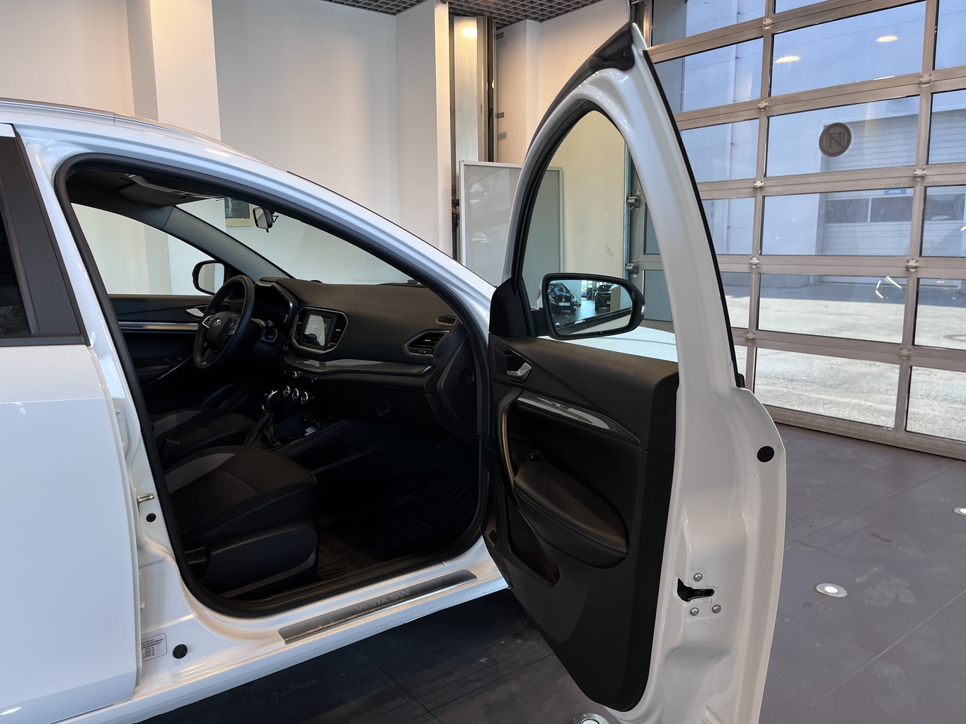LADA VESTA