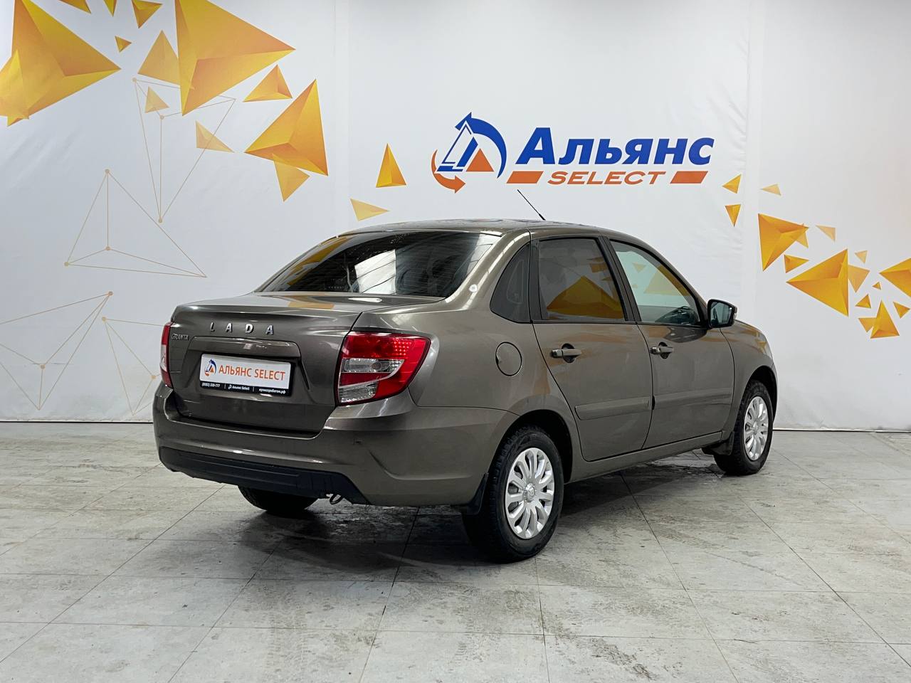 LADA GRANTA