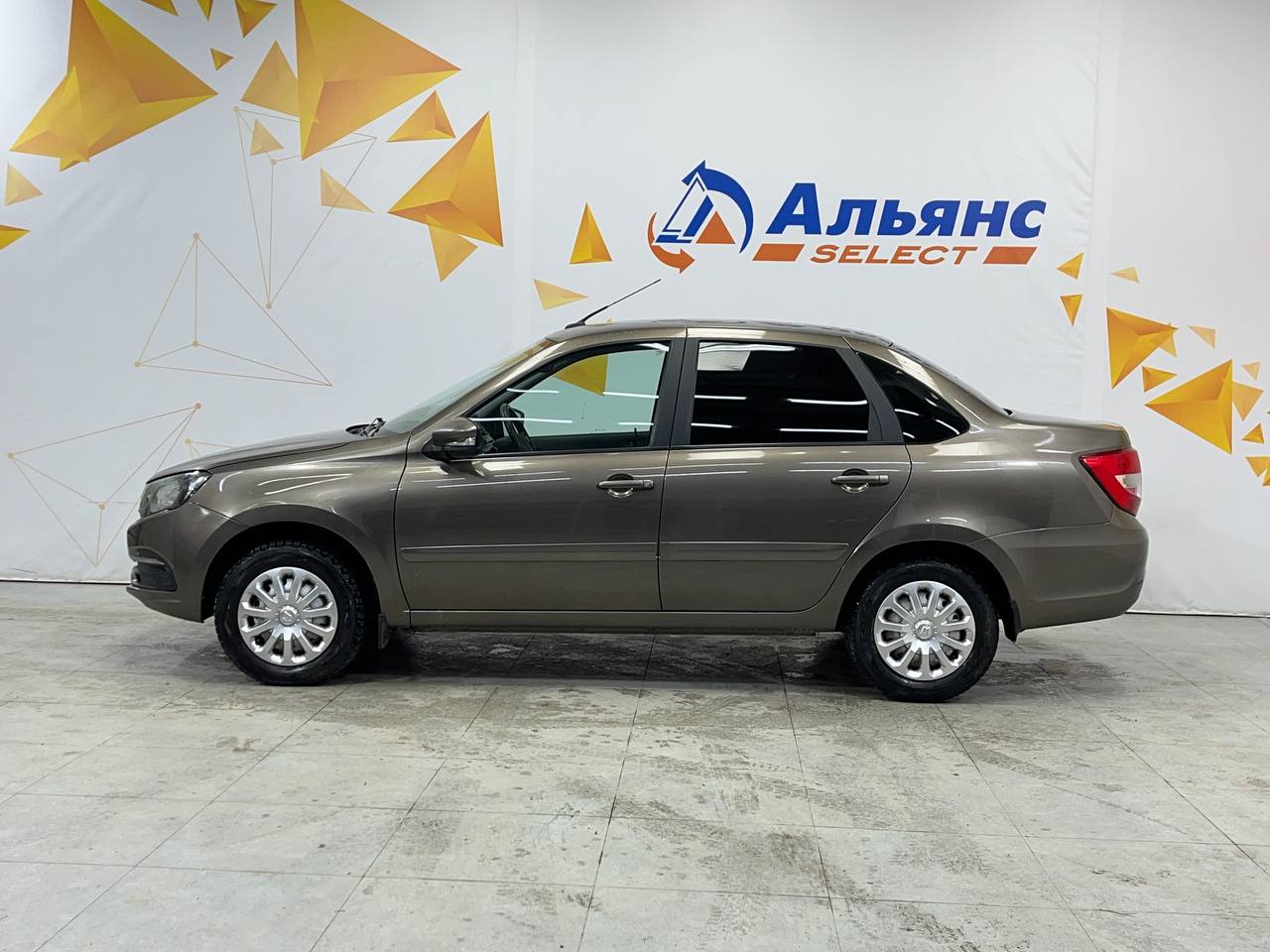 LADA GRANTA