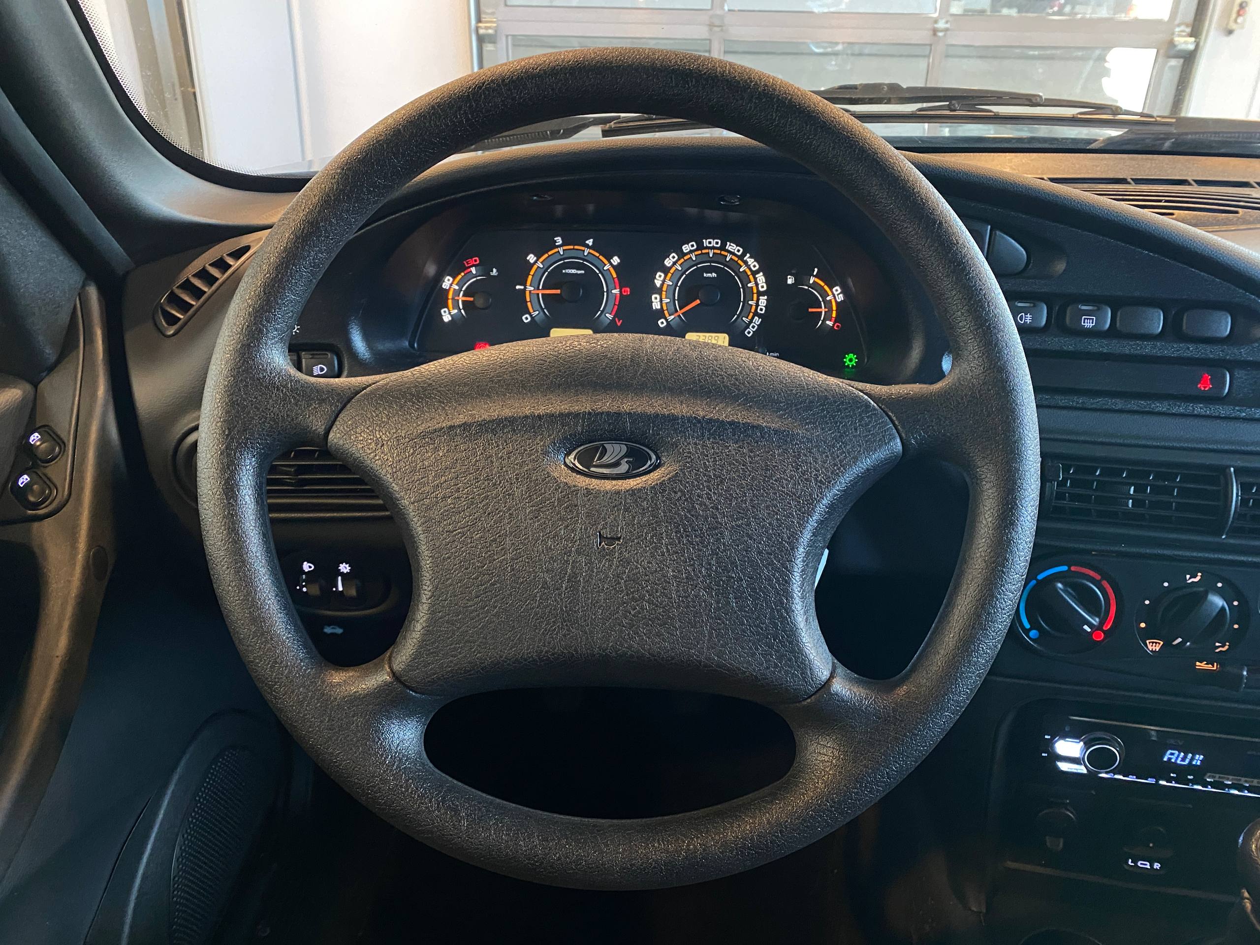 LADA NIVA TRAVEL