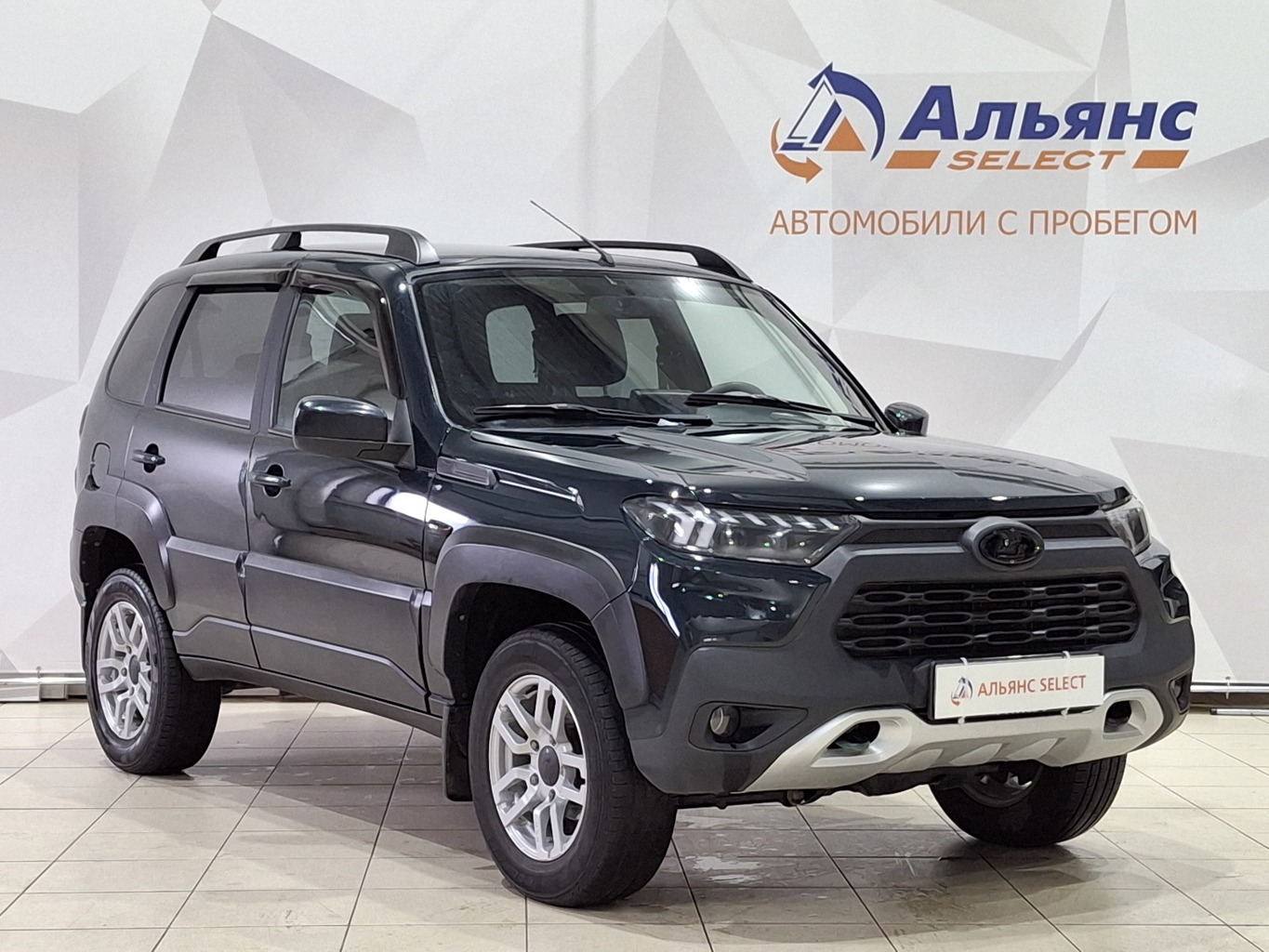 LADA NIVA TRAVEL