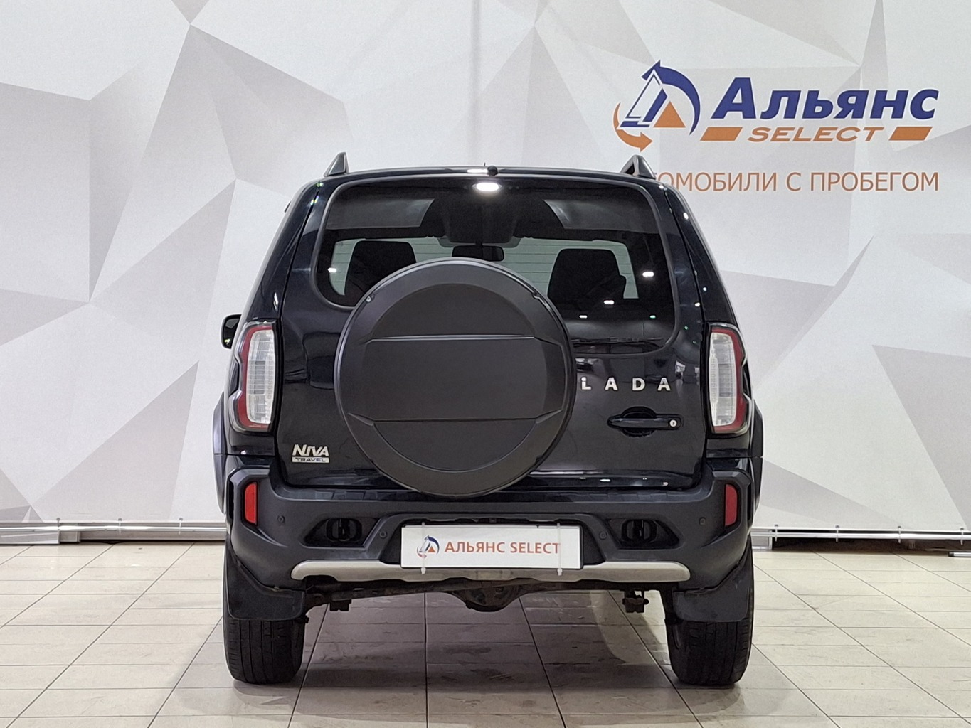 LADA NIVA TRAVEL