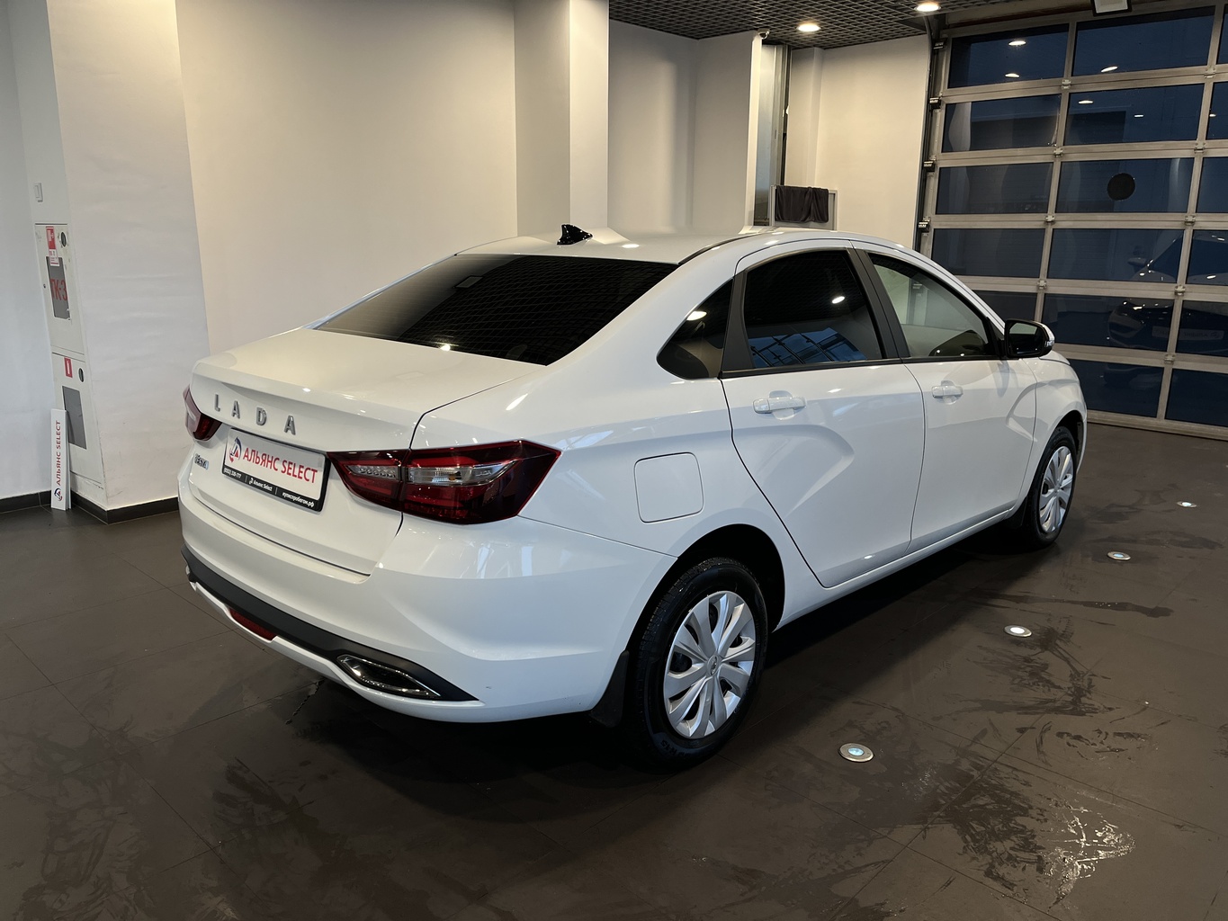 LADA VESTA