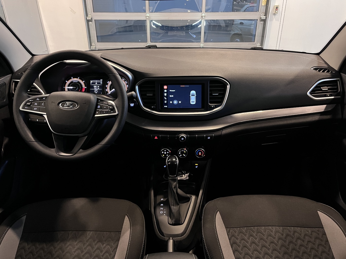 LADA VESTA
