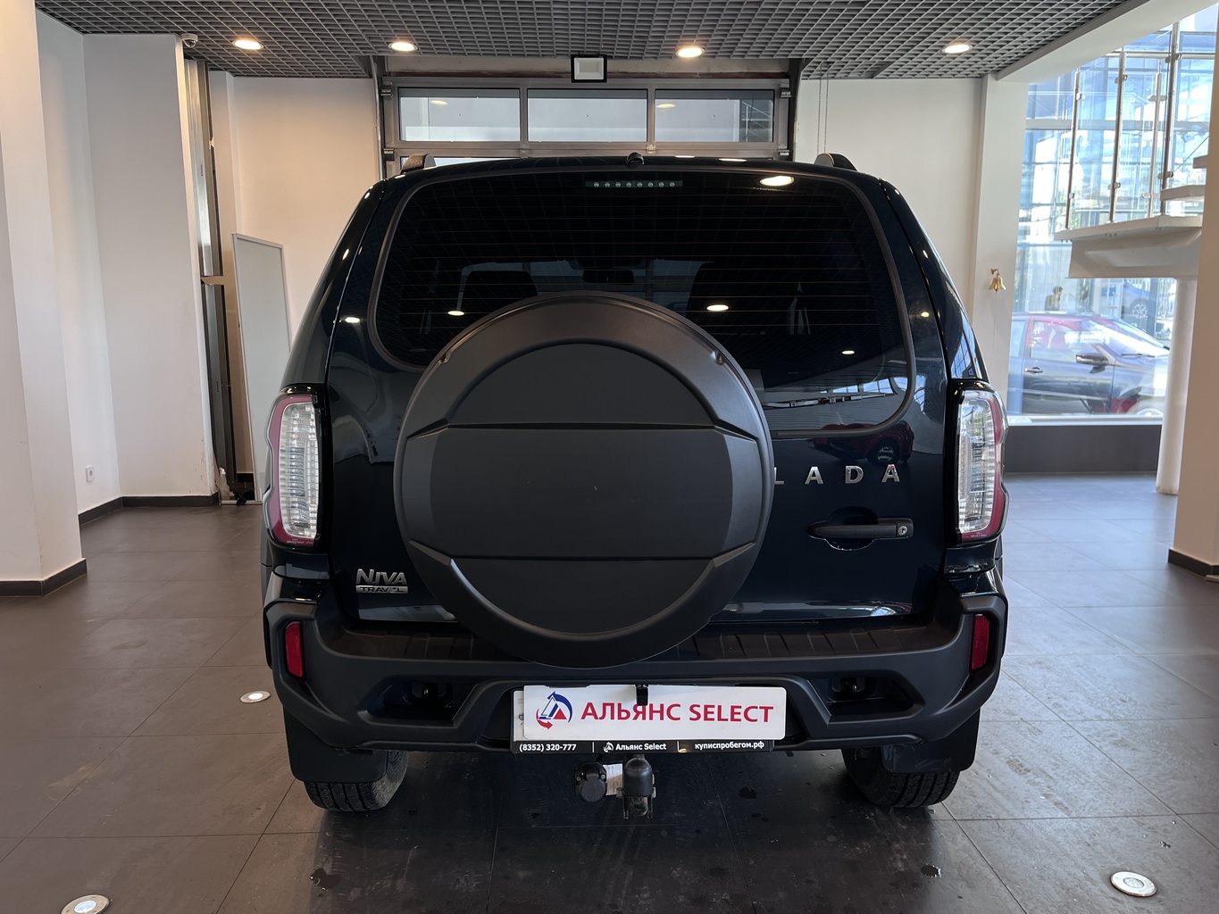 LADA NIVA TRAVEL
