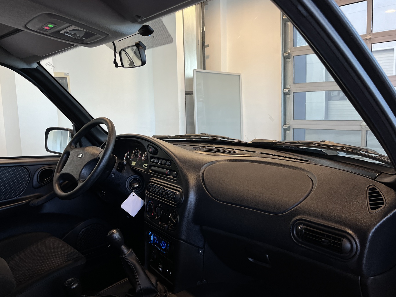 LADA NIVA TRAVEL