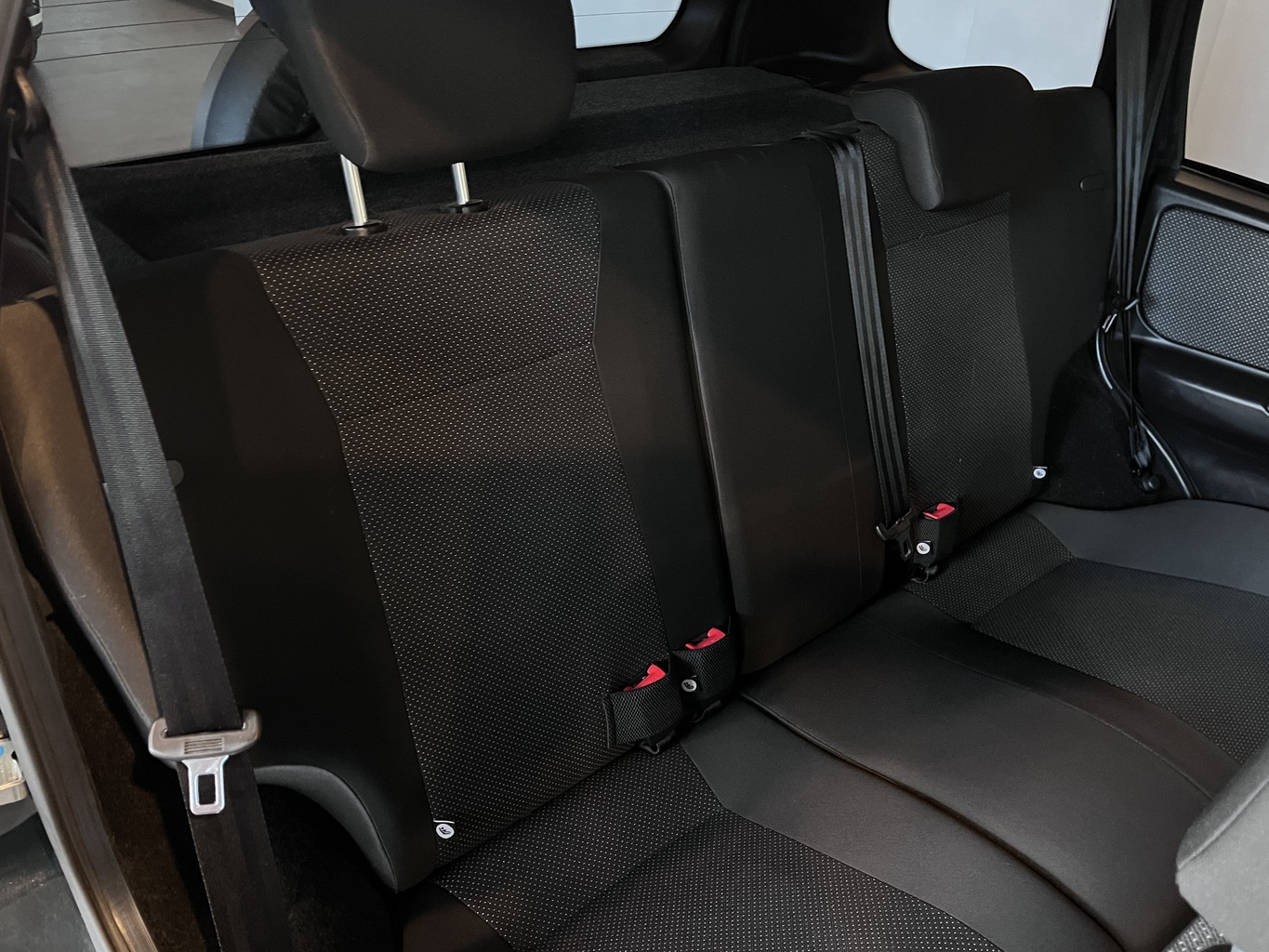LADA NIVA TRAVEL