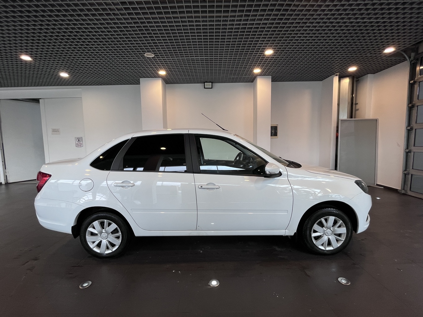 LADA GRANTA
