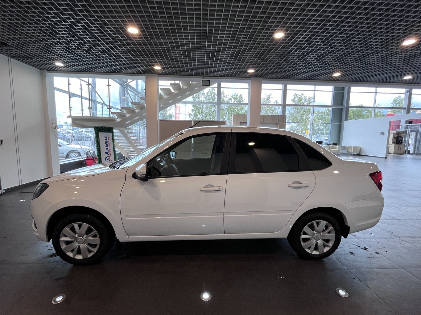 LADA GRANTA