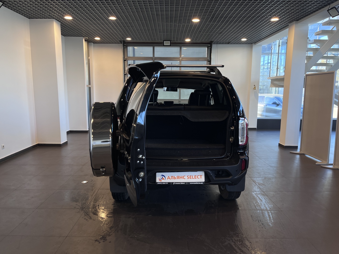 LADA NIVA TRAVEL