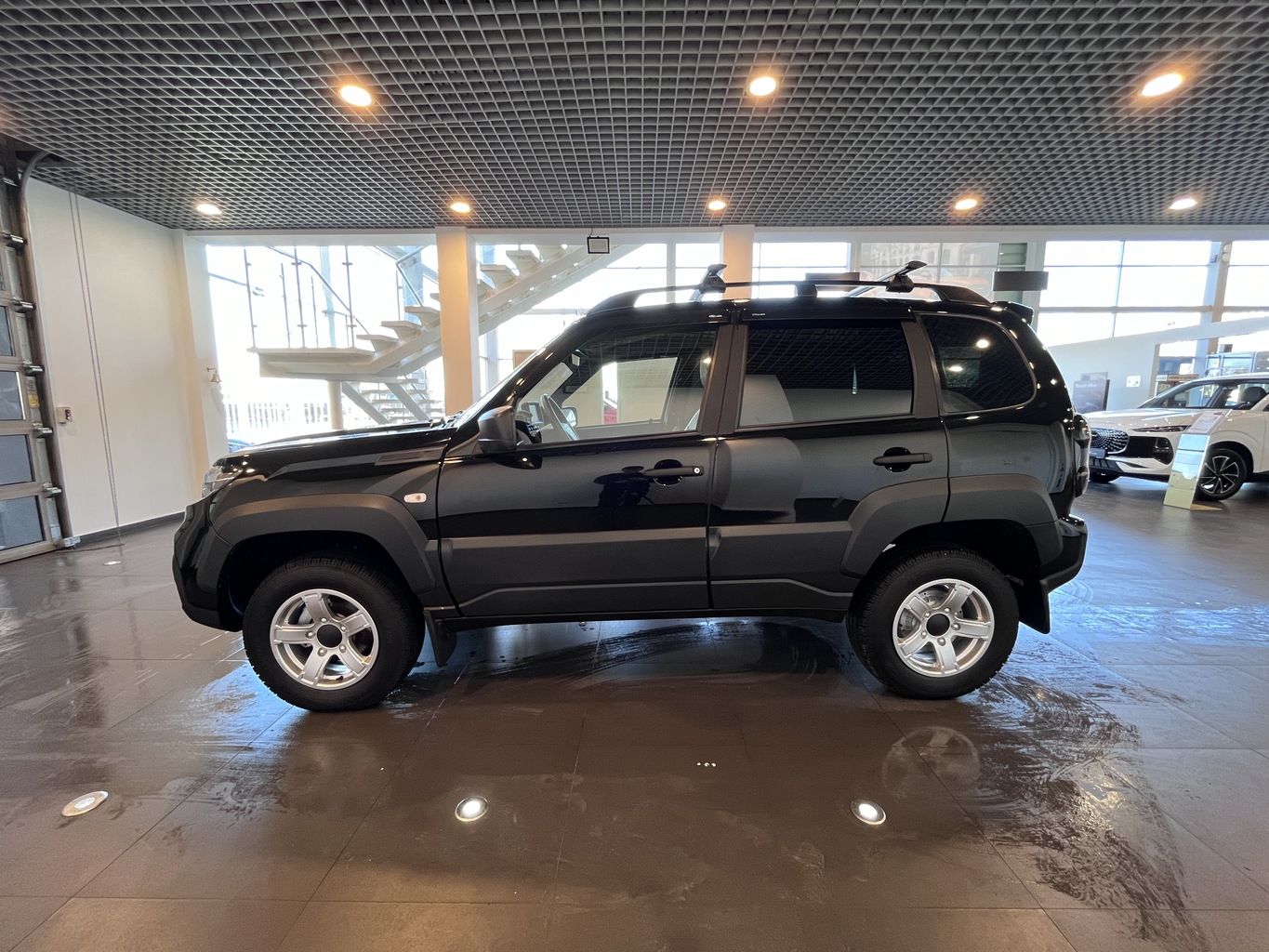 LADA NIVA TRAVEL