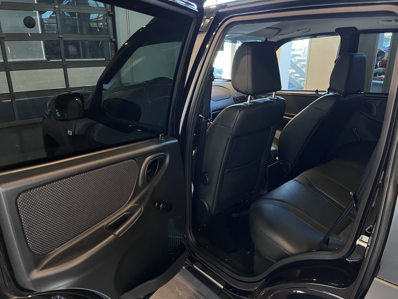 LADA NIVA TRAVEL