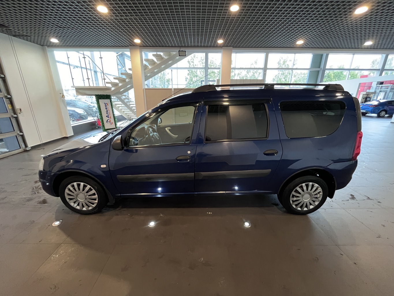LADA LARGUS