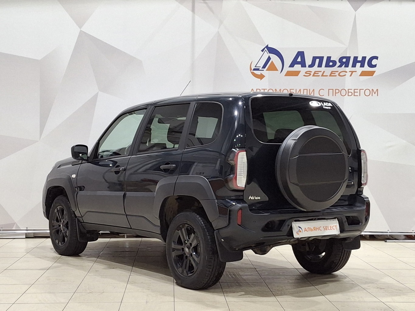 LADA NIVA TRAVEL
