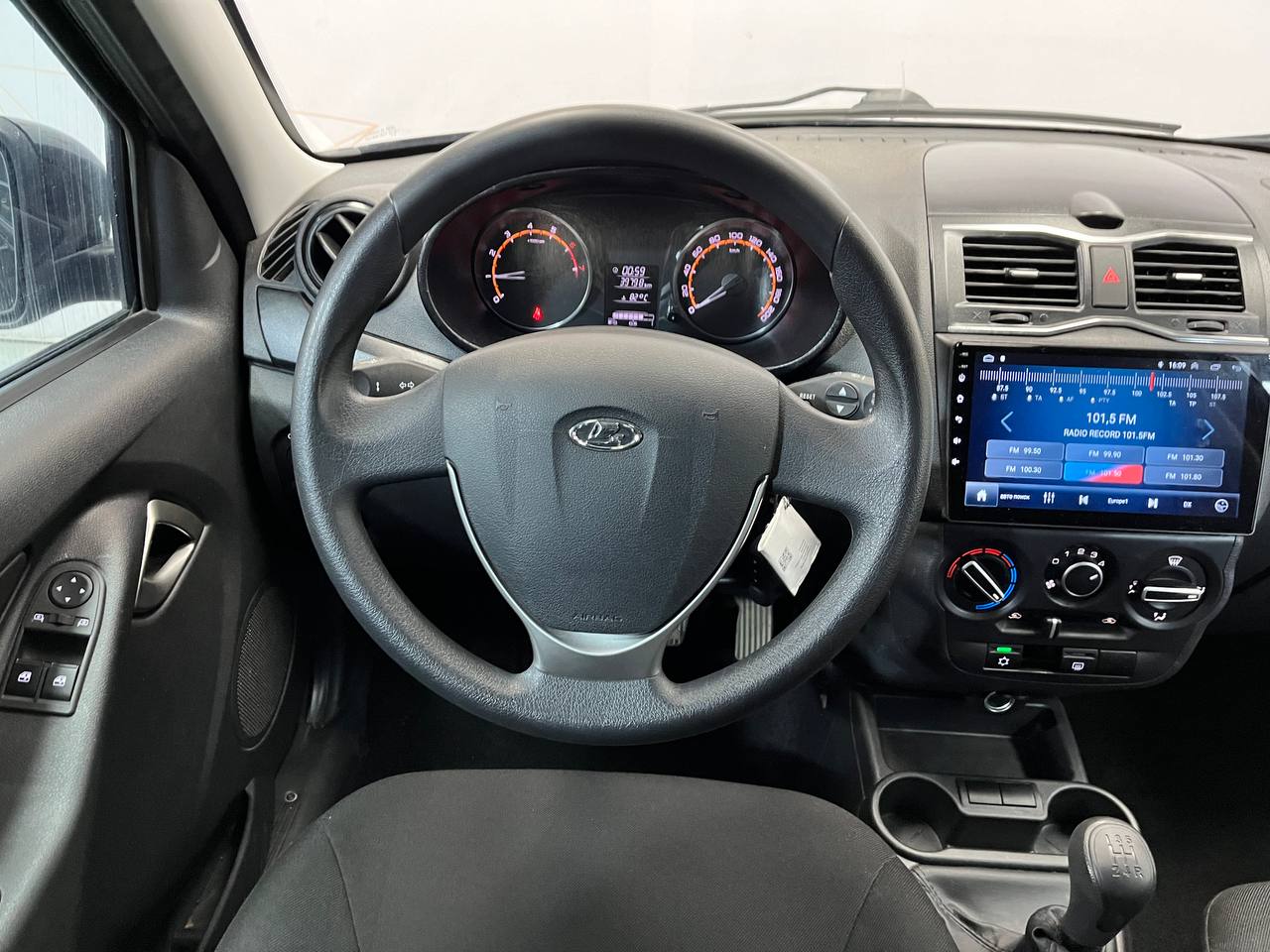 LADA GRANTA