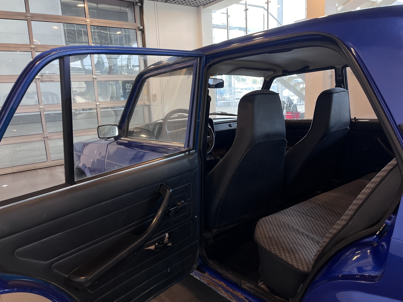 LADA 2107
