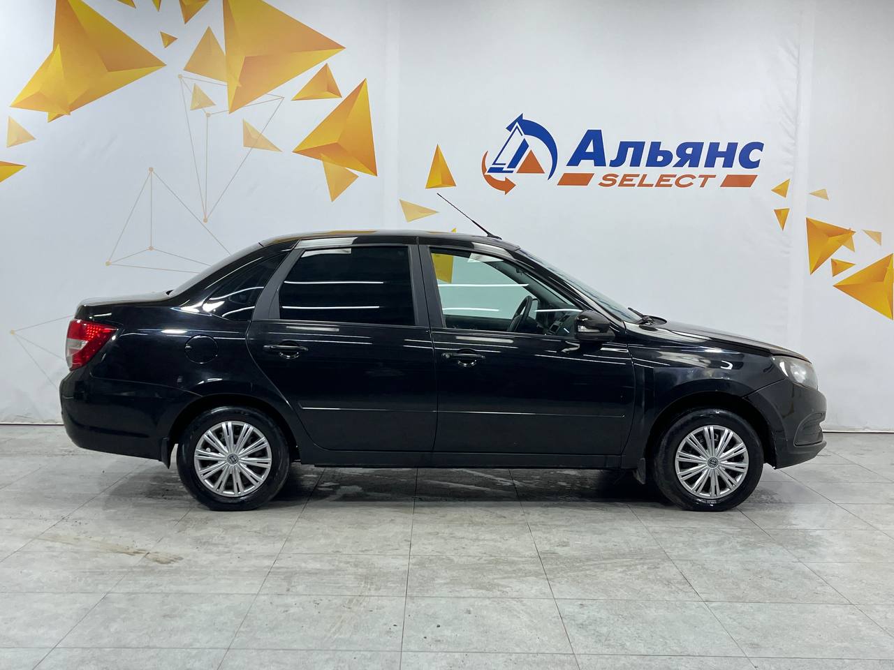 LADA GRANTA