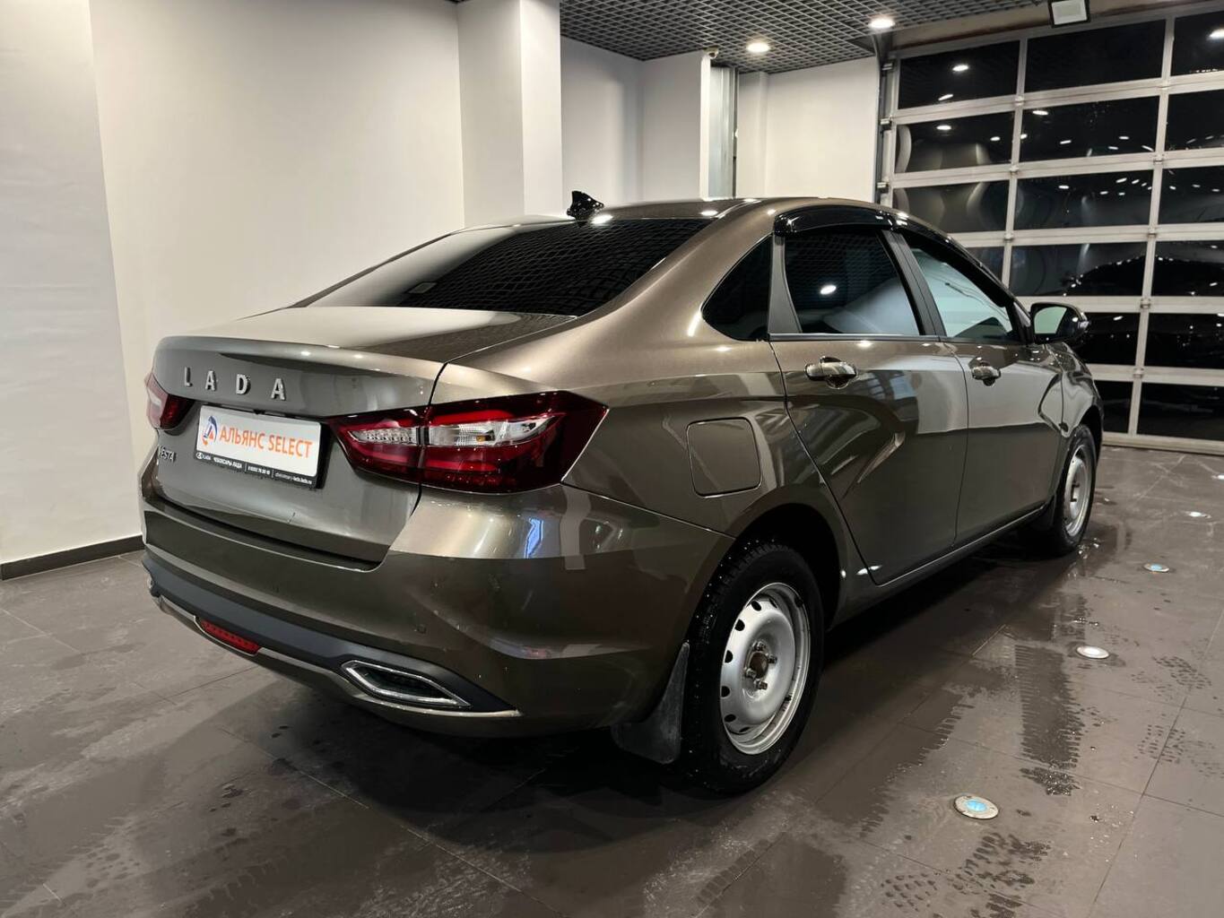 LADA VESTA