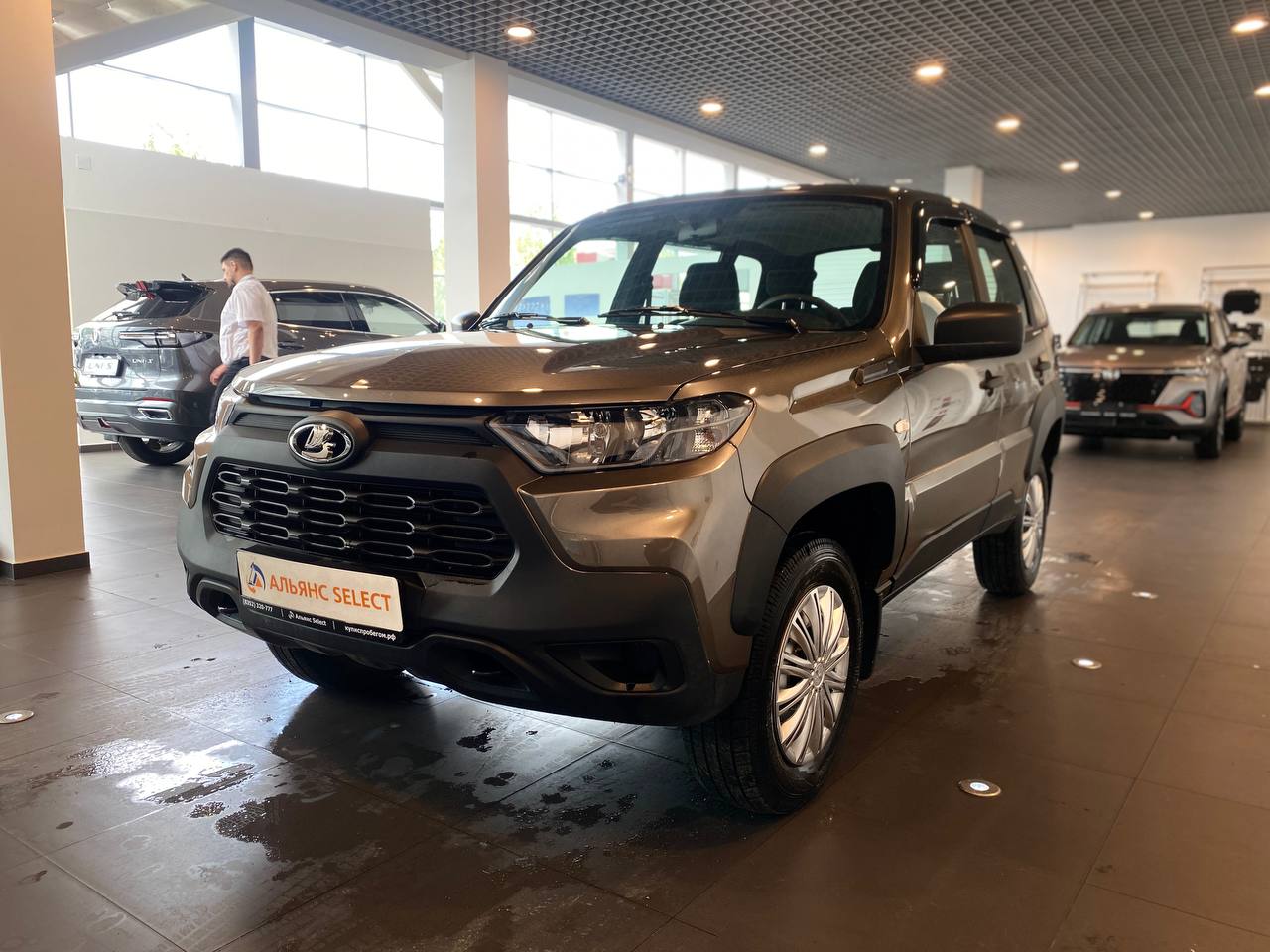 LADA NIVA TRAVEL