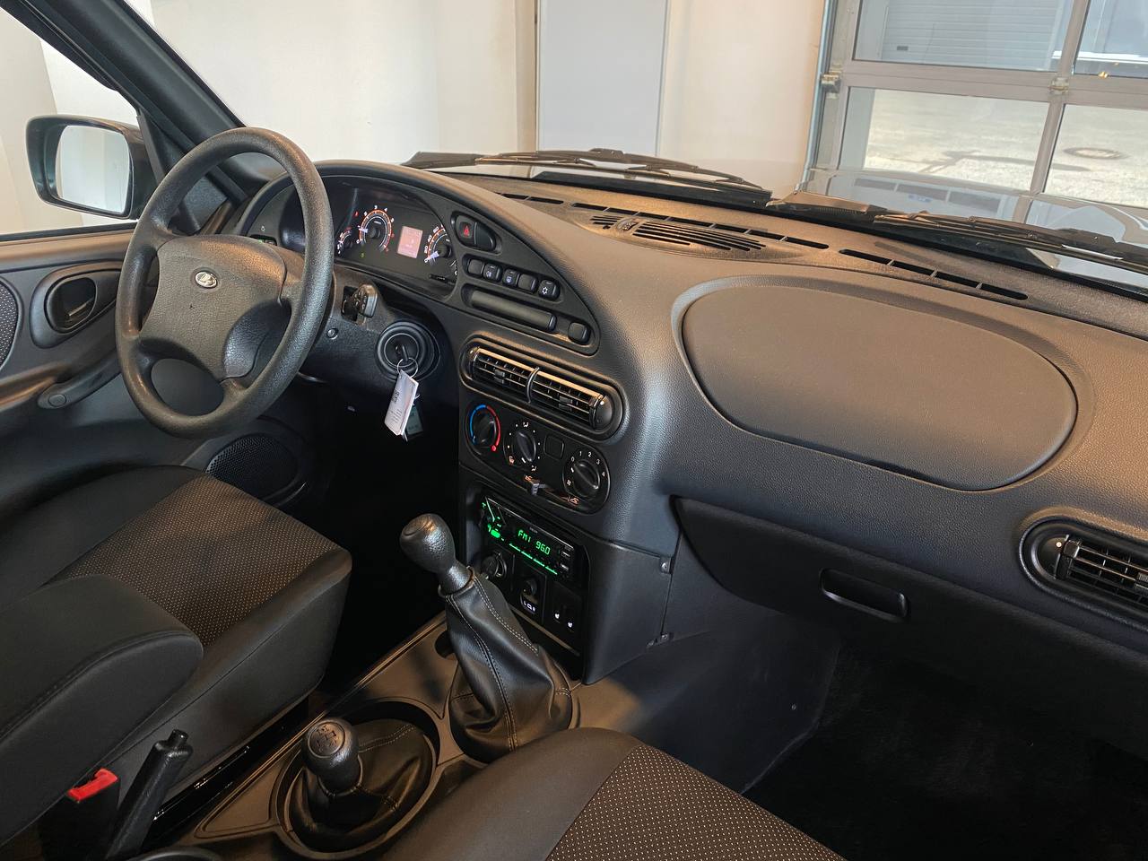 LADA NIVA TRAVEL