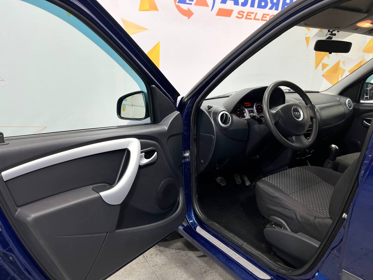 LADA LARGUS