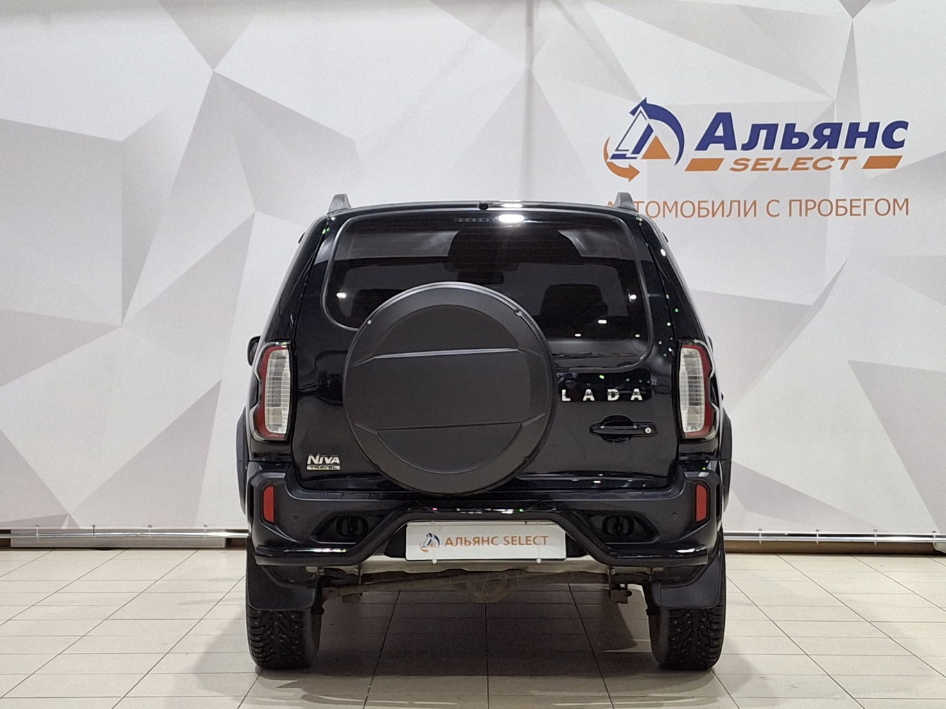 LADA NIVA TRAVEL