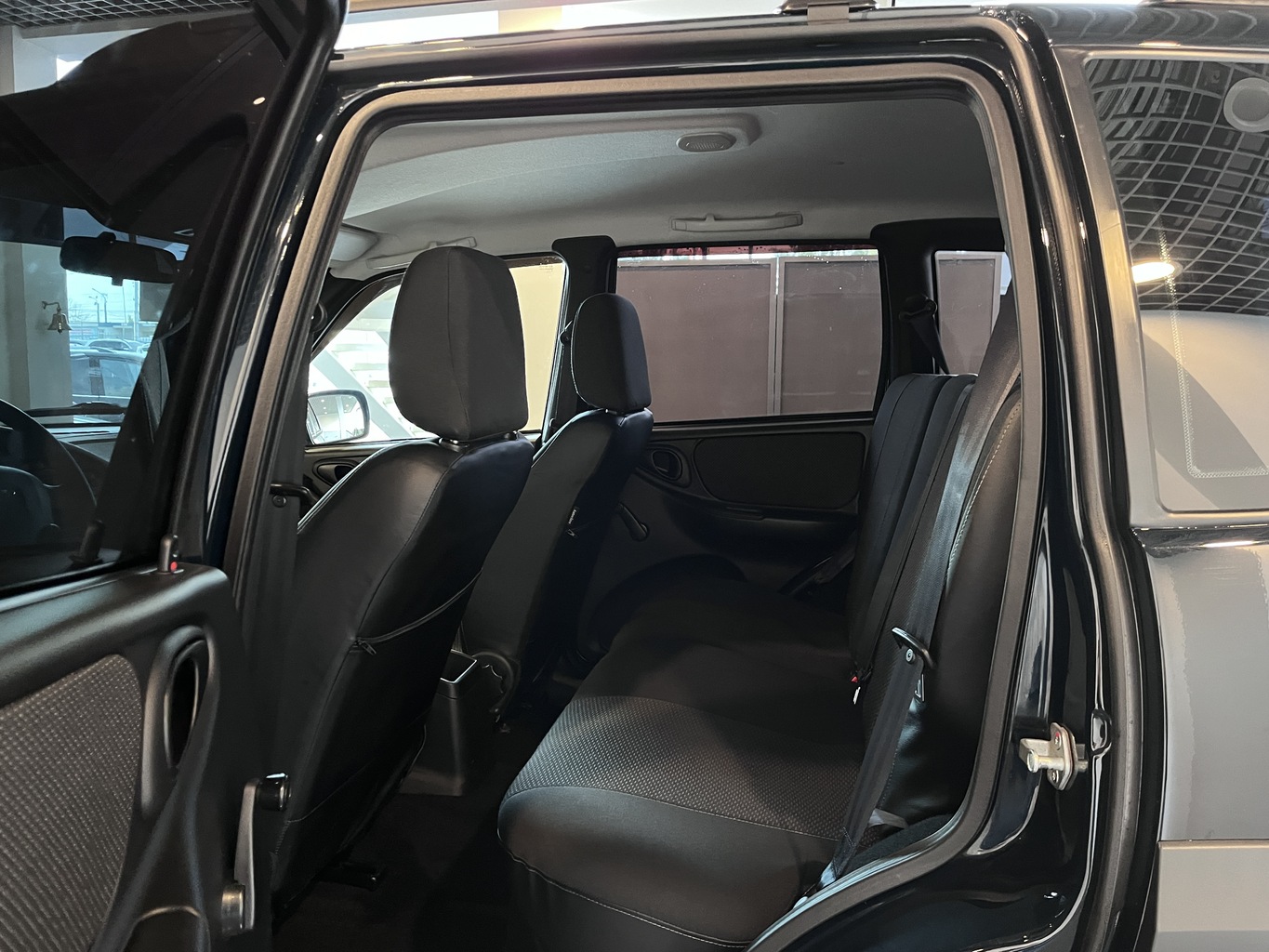 LADA NIVA TRAVEL