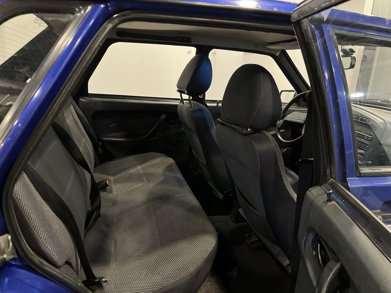 LADA 2115