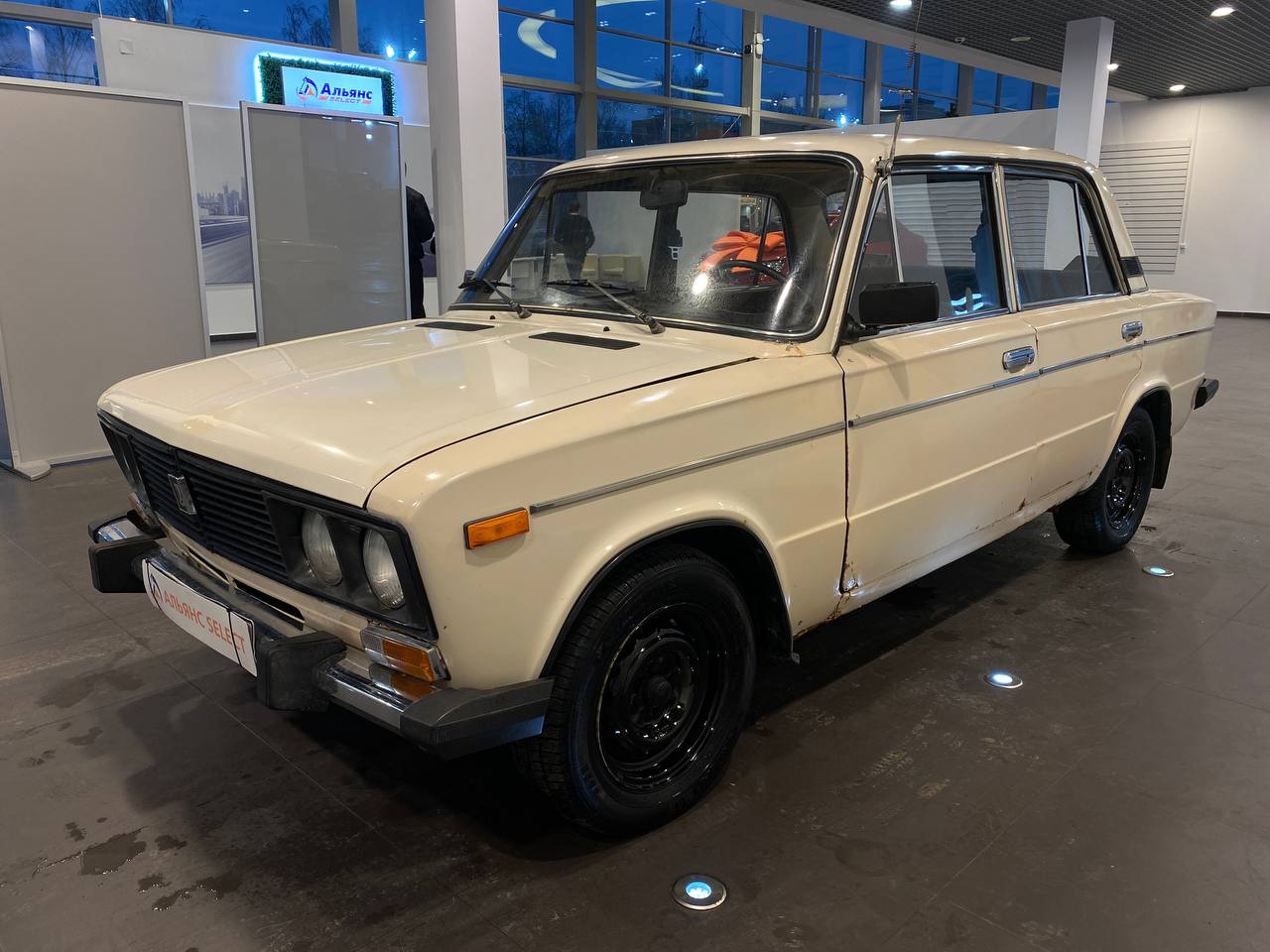 LADA 2106